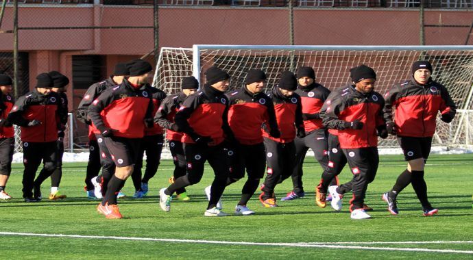 Galatasaray hız kesmiyor