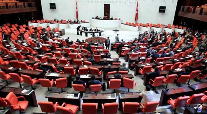 2014 Yılı Bütçesi Meclis'te kabul edildi 2014 Yılı Bütçesi Meclis'te kabul edildi