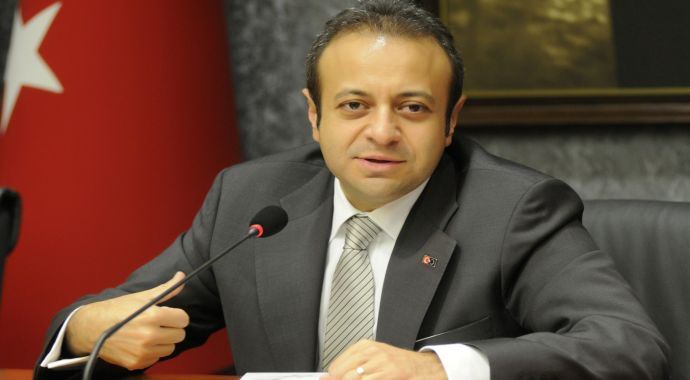Egemen Bağış 'Sessiz kalanlar Molla'nın idamından ders almalı' Egemen Bağış 'Sessiz kalanlar Molla'nın idamından ders almalı'