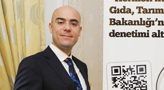 'Tavuklar sağlıklı' deyip çiftliği BBG evine çevirdi 'Tavuklar sağlıklı' deyip çiftliği BBG evine çevirdi
