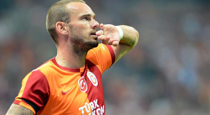Galatasaraylı Sneijder'den yalanlama Galatasaraylı Sneijder'den yalanlama