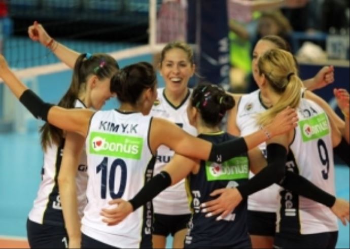 Dev maçın galibi Fenerbahçe Dev maçın galibi Fenerbahçe