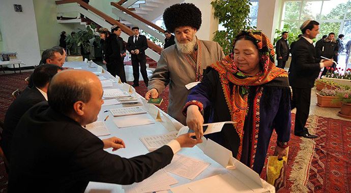 Türkmenler sandık başında Türkmenler sandık başında