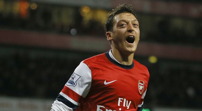 Mesut Özil ağzını bozdu ortalık karıştı