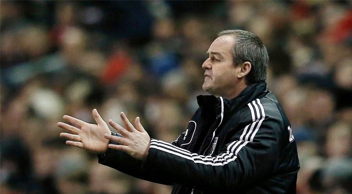 West Bromwich Albion, Clarke ile yollarını ayırdı West Bromwich Albion, Clarke ile yollarını ayırdı