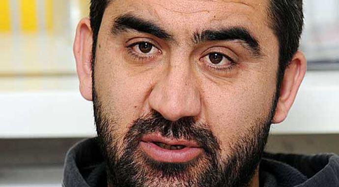Nimet Baş&#039;tan, Ümit Özat&#039;a &#039;ETEK&#039; tepkisi