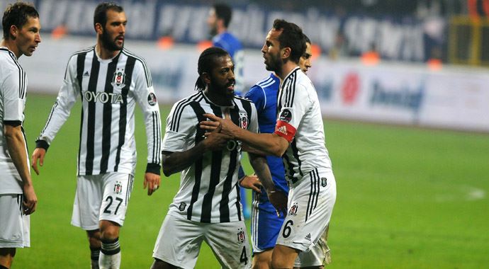 Paşa kazandı - Kartal darma duman, 'Yok böyle maç' Paşa kazandı - Kartal darma duman, 'Yok böyle maç'
