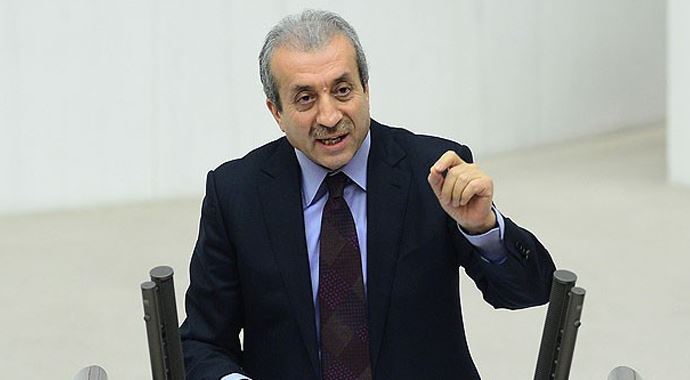 Mehdi Eker, 'Makamımda kimse zehirlenmedi' Mehdi Eker, 'Makamımda kimse zehirlenmedi'