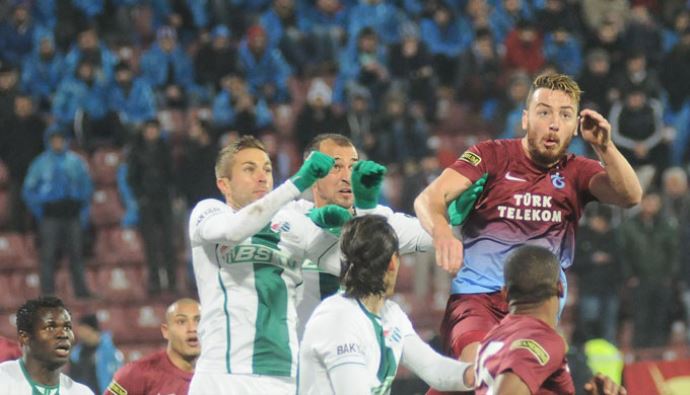 Avrupa Fırtına'sı ligde tekledi Avrupa Fırtına'sı ligde tekledi
