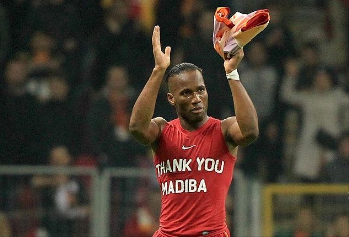 PFDK, Drogba ve Eboue&#039;ye ceza tayinine karar verdi