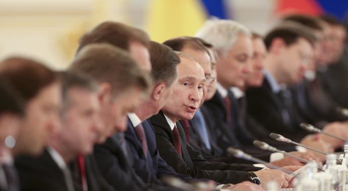 Putin, Ukrayna için kesenin ağzını açtı