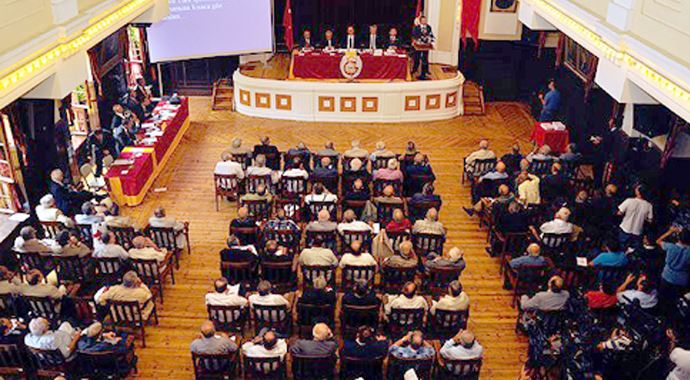 Galatasaray'ın Aralık ayı divan toplantısı başladı Galatasaray'ın Aralık ayı divan toplantısı başladı