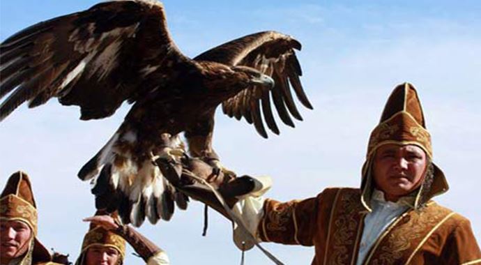 Kazakistan&#039;da Uluslararası Kartal Festivali düzenlendi