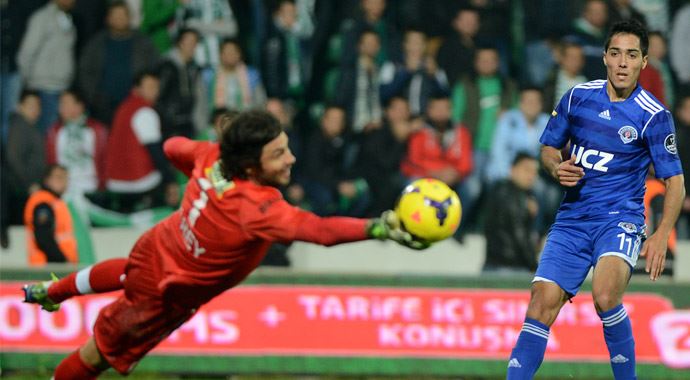 Kasımpaşalı &#039;Scarione&#039; ligin en etkili ismi oldu