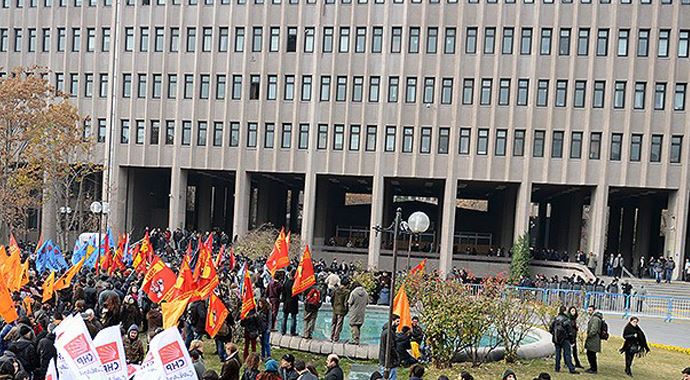 Ethem Sarısülük davasında mahkeme çekindi