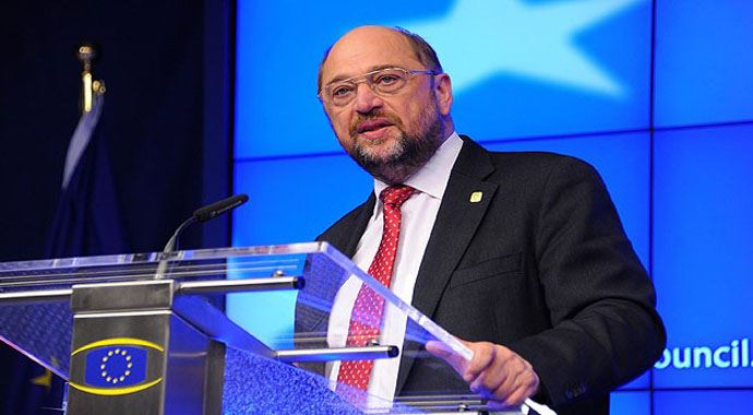 AP'den Ukrayna'ya 'Vatandaşları dinle ve onları dövme' çağrısı