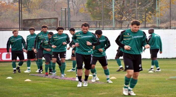 Denizlispor Fethişpor maçı hazırlıklarına başladı