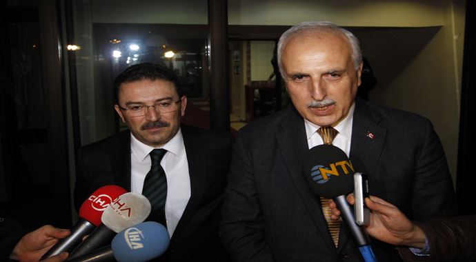 İstanbul Valisi Mutlu, yeni Emniyet Müdürü Altınok ile görüştü İstanbul Valisi Mutlu, yeni Emniyet Müdürü Altınok ile görüştü