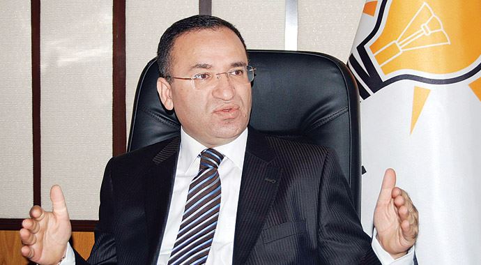 Bekir Bozdağ, &#039;Soruşturmada gizlilik ihlal edildi&#039;