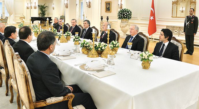 Ankara'da yeni kabine trafiği Ankara'da yeni kabine trafiği