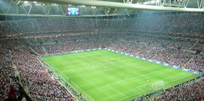Galatasaray ile Bakanlık &#039;Arena&#039;nın çatısı&#039; için mahkemelik