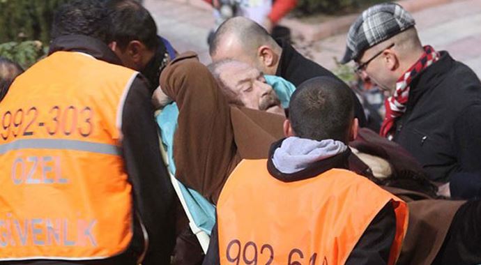 İlhan Cavcav'ın tedavisi sürüyor İlhan Cavcav'ın tedavisi sürüyor
