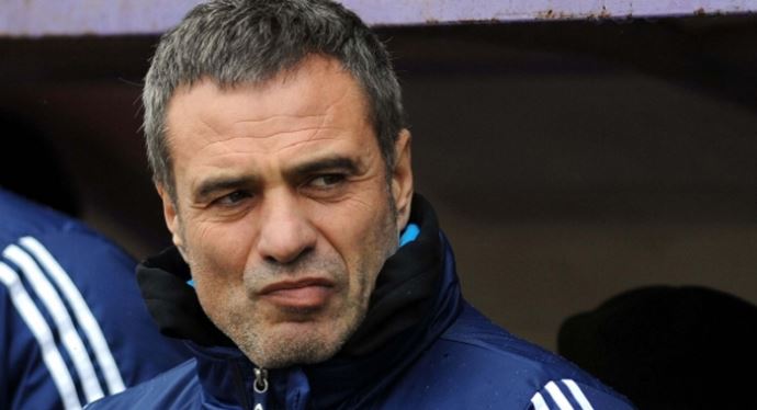 Ersun Yanal, Baroni'yi tercih etti Ersun Yanal, Baroni'yi tercih etti
