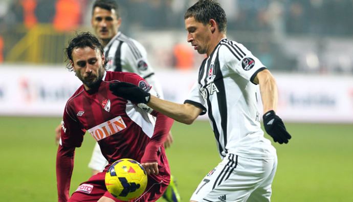Beşiktaş, seyircisiyle 3 puanı kaptı