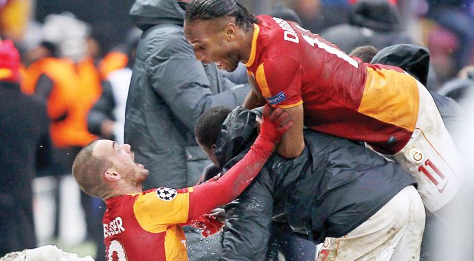 Galatasaray Trabzon CANLI dinle Galatasaray Trabzon CANLI dinle