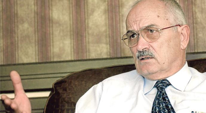 Ekrem Pakdemirli, &#039;Aynısı Menderes ve Özal&#039;a da yapılmıştı&#039;