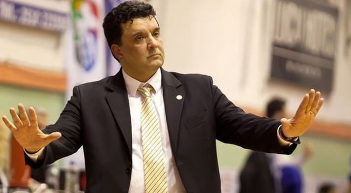 Oktay Mahmuti&#039;nin yerine Vaggelis Aggelou getirildi