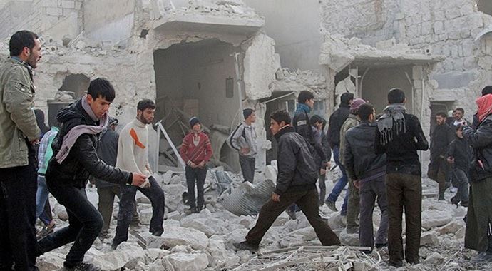 Halep'e 'varil bombalı' saldırılar Halep'e 'varil bombalı' saldırılar