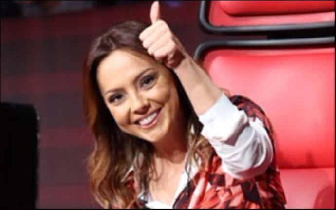 Ebru Gündeş O Ses Türkiye'ye devam etmesse neler olacak Ebru Gündeş O Ses Türkiye'ye devam etmesse neler olacak