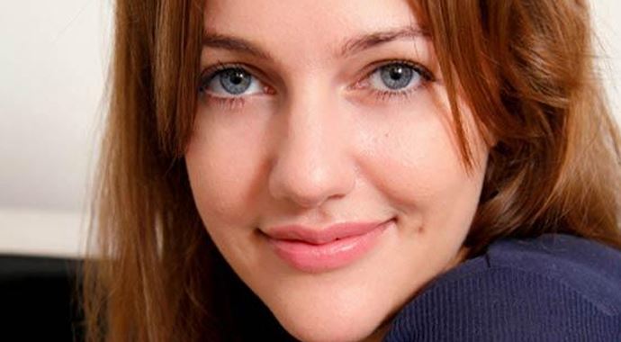 Meryem Uzerli geri dönüyor Meryem Uzerli geri dönüyor