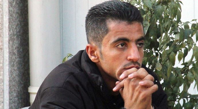 Abisini görünce öldü Abisini görünce öldü