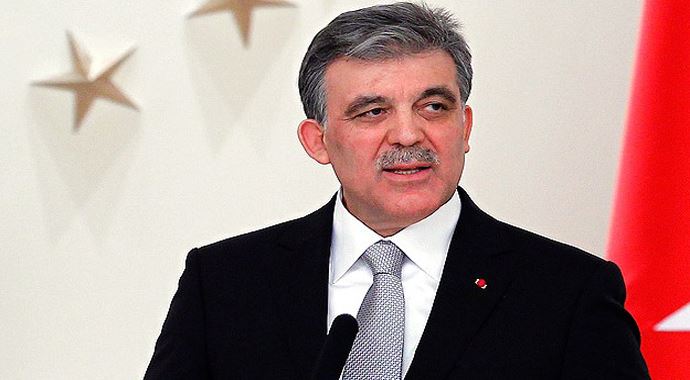 Abdullah Gül'den 'Kabine değişikliği' açıklaması Abdullah Gül'den 'Kabine değişikliği' açıklaması