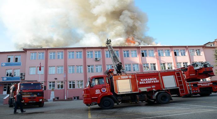 Dehşet anında büyük aksilik Dehşet anında büyük aksilik