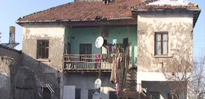 40 günlük Ayaz bebek feci şekilde can verdi 40 günlük Ayaz bebek feci şekilde can verdi
