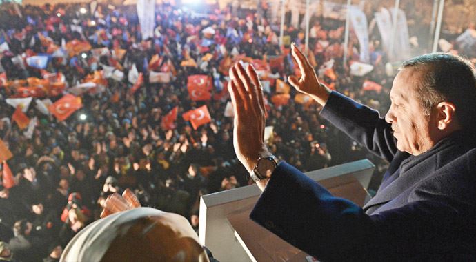 Erdoğan onbinlere seslendi: Operasyon millete Erdoğan onbinlere seslendi: Operasyon millete