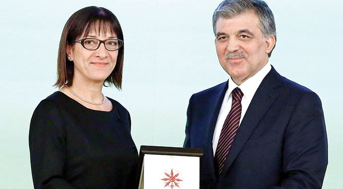 Cumhurbaşkanı Gül: Devlette paralel yapı olmaz! Cumhurbaşkanı Gül: Devlette paralel yapı olmaz!