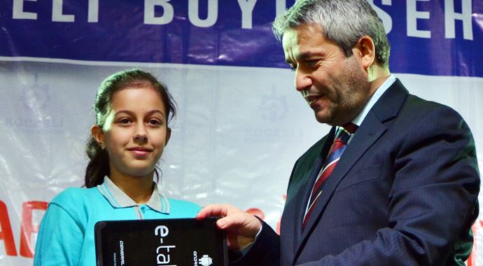 Nihat Ergün: Herkes fabrika ayarlarına geri dönsün Nihat Ergün: Herkes fabrika ayarlarına geri dönsün