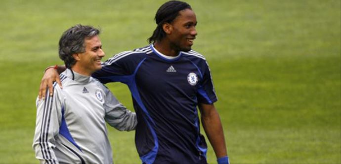 Mourinho'dan Drogba'ya telefon! Mourinho'dan Drogba'ya telefon!