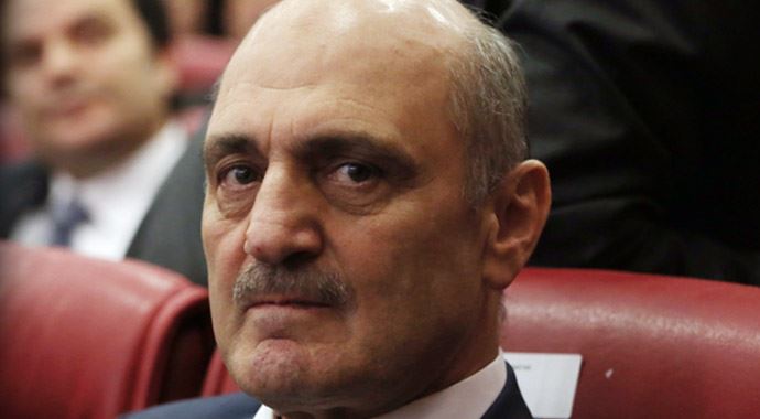 Bayraktar&#039;a tepki: Seninki istifa değil ihanet!