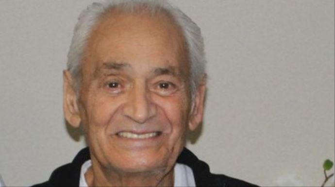 Adnan Şenses'in ölümü sevenlerini yıktı, Twitter'ı salladı Adnan Şenses'in ölümü sevenlerini yıktı, Twitter'ı salladı