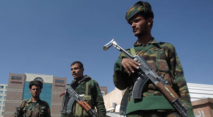 Yemen'de şiddet olayları, 4 asker öldü Yemen'de şiddet olayları, 4 asker öldü
