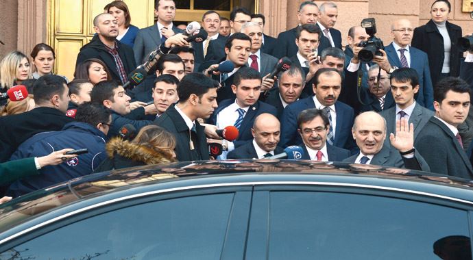 Erdoğan Bayraktar, giderken farklı konuştu Erdoğan Bayraktar, giderken farklı konuştu