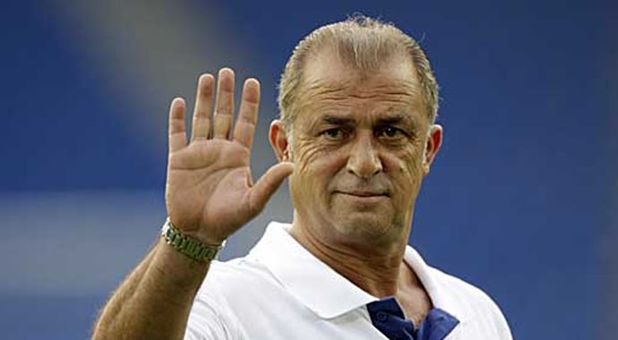 Fatih Terim'den 4 dörtlük operasyon Fatih Terim'den 4 dörtlük operasyon