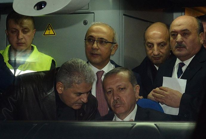 Erdoğan, Ankara-İstanbul YHT test sürüşüne katıldı