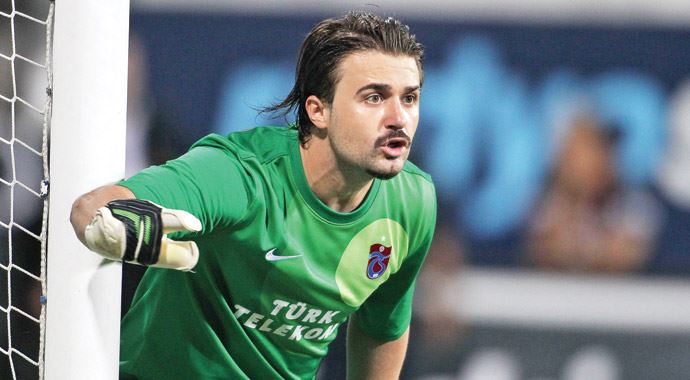 Onur Kıvrak gidiyor mu?
