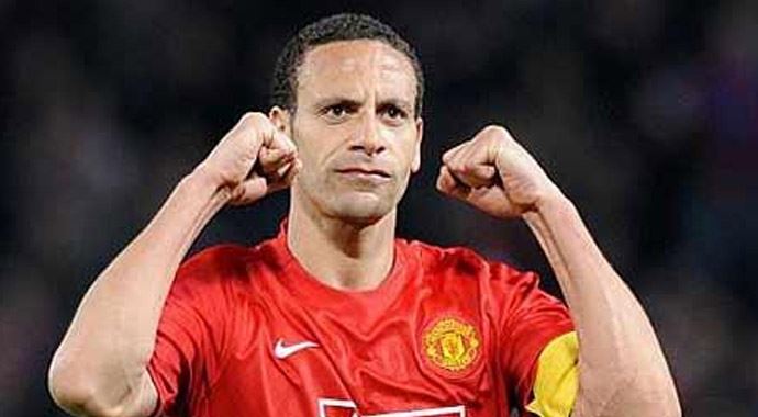 Galatasaray'da savunmaya bir efsane!